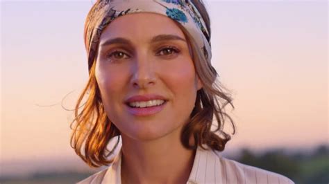 natalie portman reclame dior|what does miss dior perfume smell like.